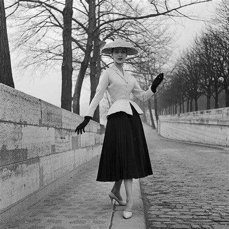 1947 christian dior|is the new look a true story.